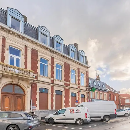 Apartment Pour Deux Personnes En Mezzanine